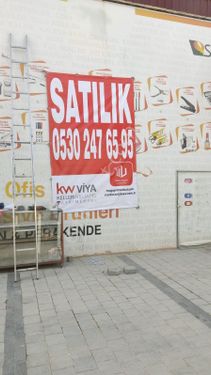 Mert Uçar'dan Satılık Kemeraltı Kırtasiyeciler Bölgesinde  BOŞ Dükkan 