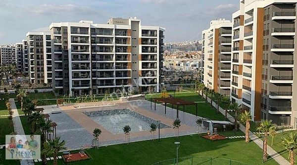 MANİSA MEYDAN SİTESİNDE SATILIK 1+1 FIRSAT DAİRE