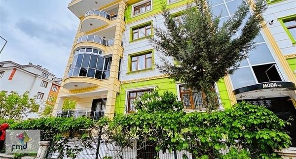 [FMD] ATAŞEHİR'DE ANA CADDEYE YAKIN SATILIK 3+1 DAİRE!!!