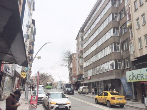 Izmit Merkez Ticari Bölge Kurumsal Kiracılı 2426m2 Satılık Bina