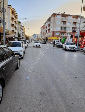 Yamanlar Emlak tan Yerköy hastane caddesinde satılık dükkan