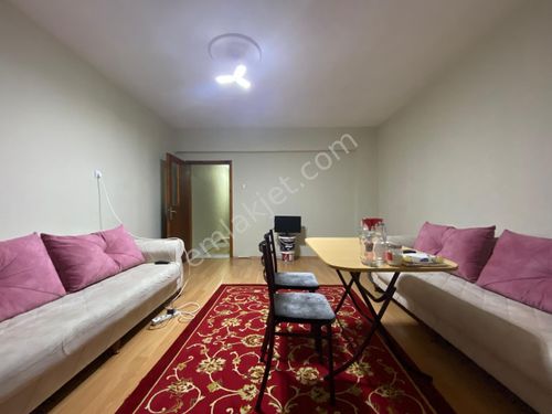  SİNCAN SELÇUKLU MAHALLESİ 2+1 ARAKAT SATILIK DAİRE