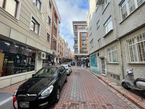  Zeytinburnu Seyitnizam'da Satılık Yeni 2+1 80m2 Daire