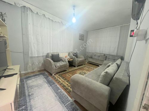  İSA DAN HÜRRİYET CADDE ÜZERİ 2+1 4 KAT MASRAFSIZ DAİRE