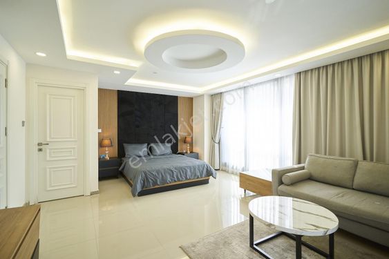  KKTC, Girne merkezinde satılık modern ve lux 3+1 penthouse, özel havuzlu, özel çatı terası
