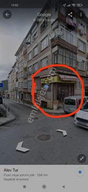 İstanbul Üsküdar da 40 m² köşebaşı 2 katlı satılık dükkan