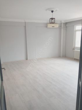 SAKARYA ADAPAZARİ MERKEZDE  3+1 SATILIK DAİRE 