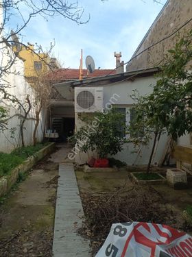bayındır hacı beşir mahallesinde bahçeli müstakil ev satılıktır 
