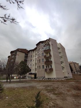 KOCASİNAN MAH MAZAKALAND KARŞISI 2+1 110 M2 3.KAT İÇİ STANDART YAPILI SATILIK DAİRE.