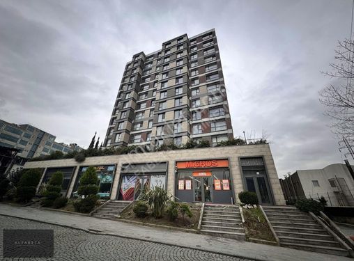 VE GÜNEŞLİ RESIDENCE'DA BAHÇELİ 1+1 SATILIK DAİRE