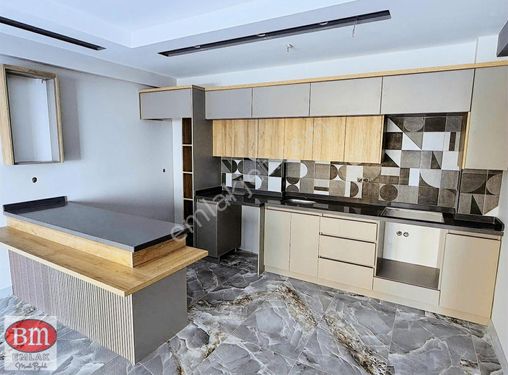 BM"DEN TÖMÜK"TE SIFIR 2+1 DAİRE AQUAPARKLI-24SAAT GÜVENLİK