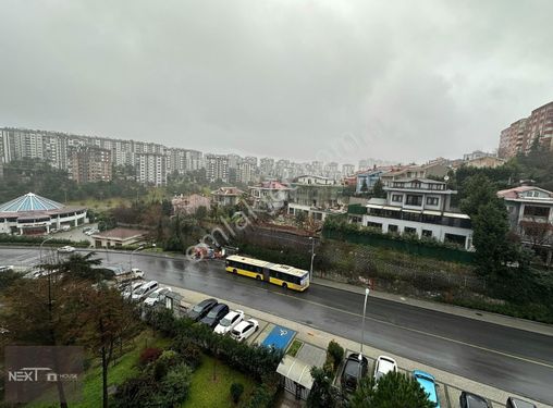 Next House'dan, Başakşehir 4.Etap Ara Kat 2+1 90m2 Daire Boştur