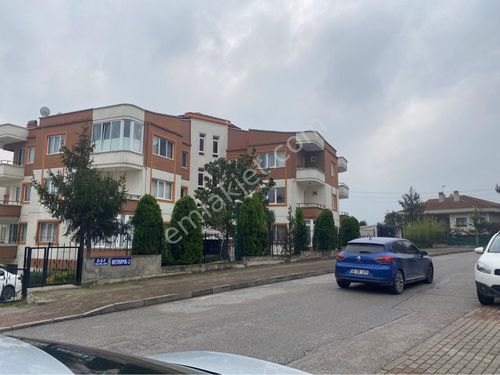 RT Safir Gayrimenkulden Çamlıcada uludağ manzaralı satılık daire