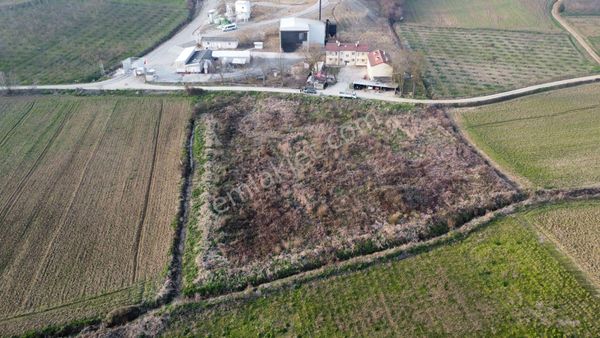  Remax Palas'tan Serdivan Beşevler Mahallesinde Satılık Arazi
