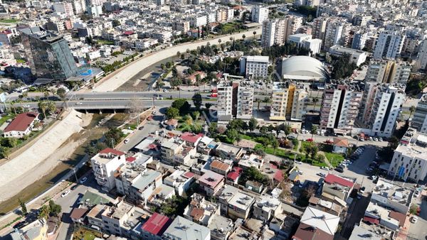  Yenişehir Cumhuriyet Mah 488 m2 Ticaret+Konut+Turizim Ve 2.0 Emsall