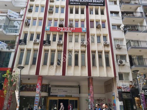  Alsancak Kıbrıs Şehitler Caddesinde Güvenli Binada Ofis