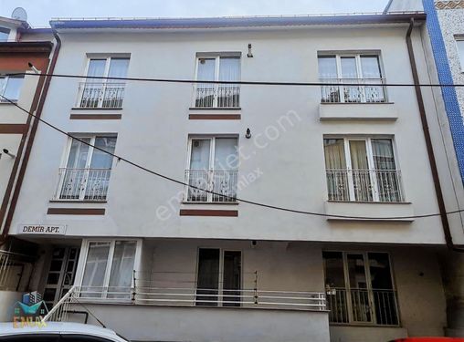 SİVAS EMLAX'TAN AKDEĞİRMEN MAHALLESİN DE SATILIK 1+1 DAİRE