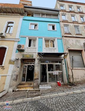 İzmir Konak Basmane 'de Komple Satılık Bina ve Butik Otel
