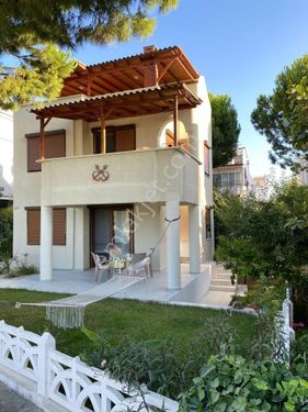 kusadası karaova 5+1 satılık dublex villa 