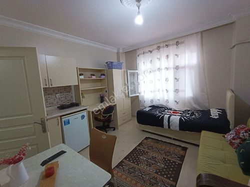 SEYHAN YEŞİLYURT DUYGU KAFEYE YÜRÜME MESAFESİNDE 1+0 aylık kiralık 