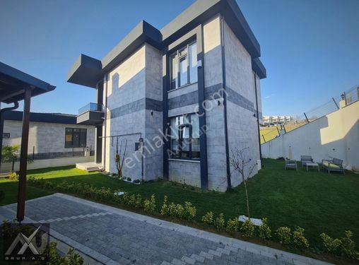 Umuttepe, Kabaoğlu Bölgesi, Site İçi, 4+1, Satılık Lüks Villa...
