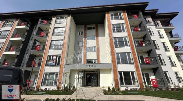 REMAX'KARTEPE SAĞLIKKENT KONUTLARI SATILIK 2+1 ARAKAT