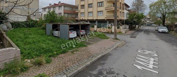 ACİL-SAHİBİNDEN  D100  ve Marmaray a yakın müstakil konumlu arsa