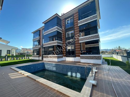 Dalaman'da Havuzlu Sitede 2+1 94 m2 Satılık Daire