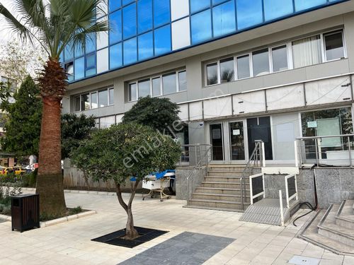  Menderes Turyap'tan Atatürk Cd. Meydanda 297 m² Kiralık İşyeri
