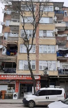 Turyap İzmit Caddeden Yenişehir Merkezde 3+1 Satılık Arakat