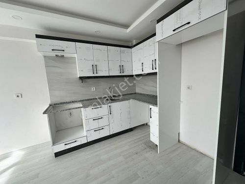  BAŞKENT EMLAKTAN  KERVANCI 3 KARŞISI 1+1 SIFIR DAİRE