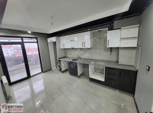 ESENTEPE MH.EĞİTİMCİLER CAD YAKINI SATILIK 3+1DAİRE BU-113