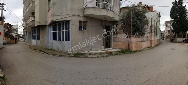  İzmir Karabağlar Yunus Emre Mahallesinde Satılık Depo
