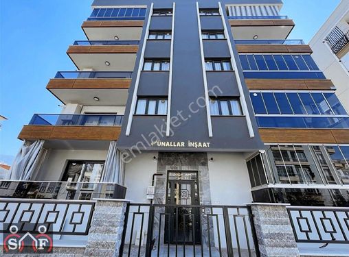 Manisa Yeni Mahallede Satılık 3+1 Doğalgaz ve Asansörlü Daire