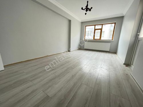  (753) ÇAVDEMDEN BADEMLİKTE ORTA KAT 3+1 BOŞ FIRSAT DAİRESİ