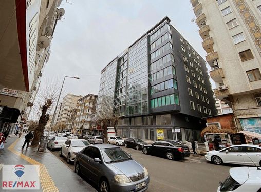 Yenişehir Nuyap plazada 3+1 Kiralık Ofis/büro/Home Ofis