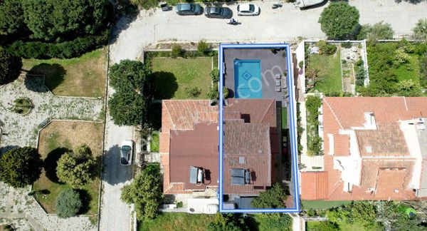 Seferihisar Akarca Yenisu Evleri Satılık Havuzlu Müstakil Villa