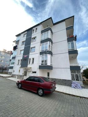  İLDEM KAYKOP İÇİ YAPILI 2+1 ARA KAT SATILIK DAİRE 