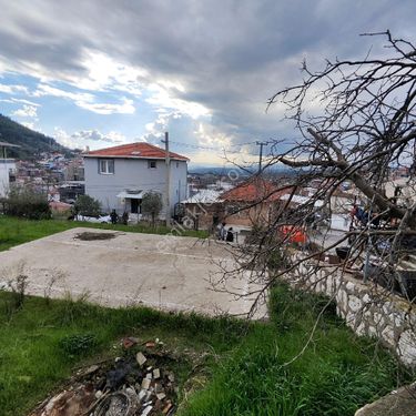  ATÖLYE'DEN Kaynaklar köyünün en güzel yerinde merkezi konumda imarlı arsa