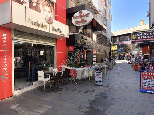 Antalya'nın En İşlek Lokasyonu Olan Kapalı Yol'da Fırsat Ofis / Dükkan