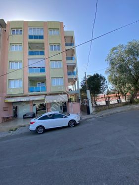  Bornova Atatürk Mahallesi Satılık 3+1 Lüks Daire