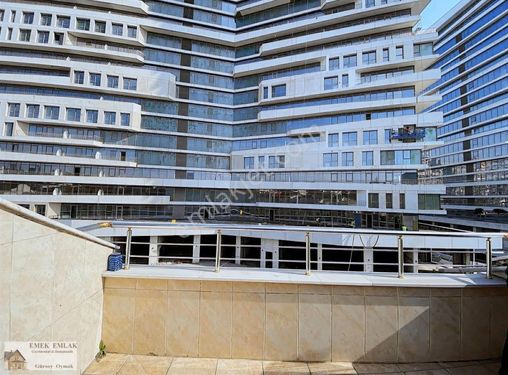 Sefaköy İnönü mah satlik 4+2 dubleks yeni bina krediye uygun