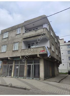 Alioğlu Emlaktan satılık Bina bir dukan 2.Daire  3+1.120m2