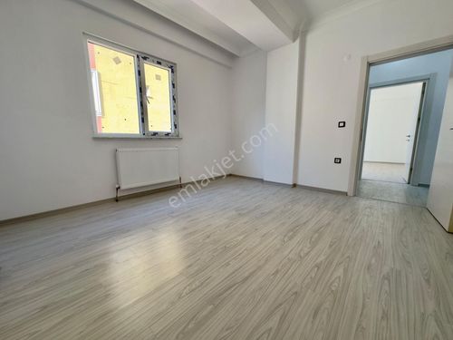 Çatalca'da Eşyalı Satılık Müstakil Kır Evi