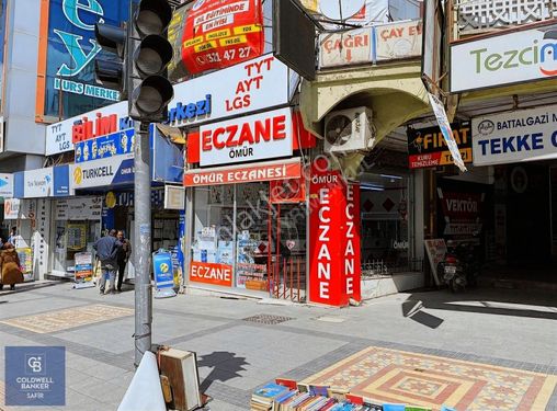 CB SAFİR'den KIŞLA CADDESİ'nde SATILIK 55 m2 DÜKKAN