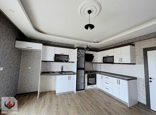 ERTUĞRULGAZİ MAHALLESİ'NDE KEŞİF GAYRİMENKUL'DEN LÜKS 250m² 4+1