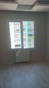 Değer Emlak'tan 3+1  Park Vadi Evlerinde kiralık Daire 