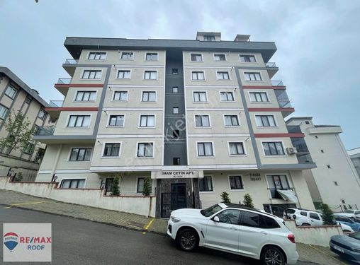 Remax Kader'den Kartal Hürriyet Mah.de İskanlı Satılık 3+1 Daire