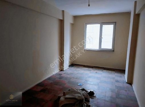 GIRESUN MERKEZ HACISİYAM MAH. İNÖNÜ CAD.2+1 100 M² SATILIK DAIRE