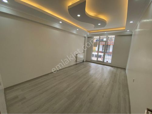 SATILIK 2+1 85m2 KULLANIŞLI DAİRE ERAY İNŞAAT EMLAK